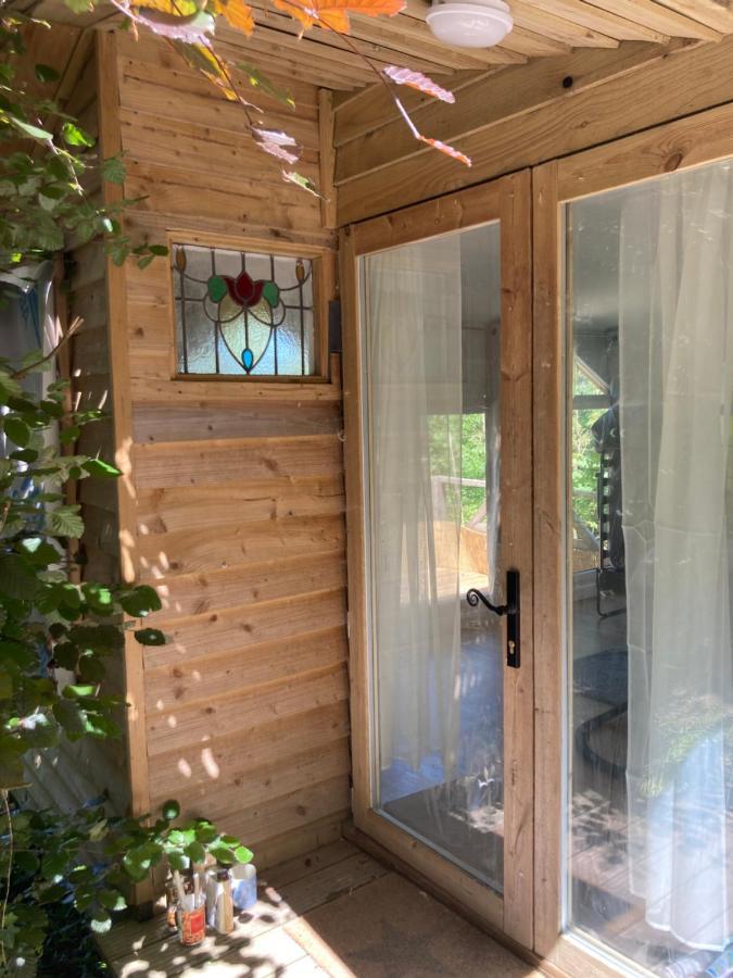 Honey Bee Cabin Llandysul Bagian luar foto